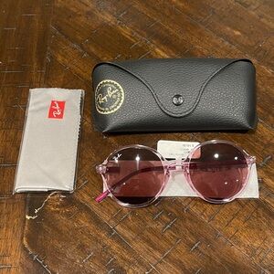 ❤️‍🔥 LAST CHANCE RAY-BAN RB4304, 53mm Round Sunglasses, Transparent Pink